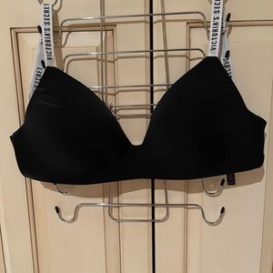 Victoria’s Secret T-shirt Bra